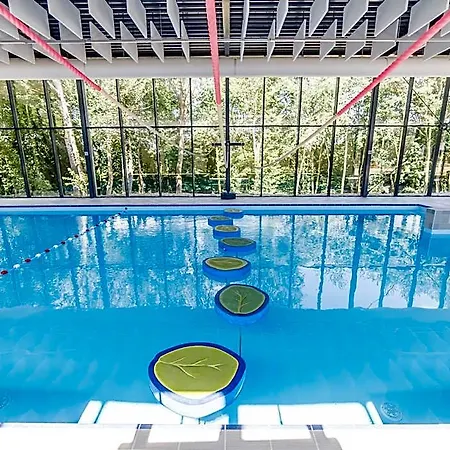 Luxury In מלון