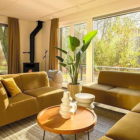Luxury In Hotel 3*