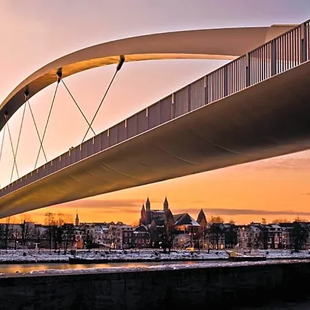 Luxury In 3* Maastricht